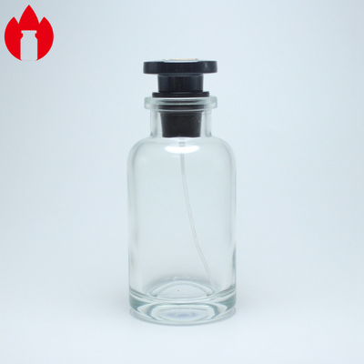 el perfume del claro 100ml moldeó las botellas de cristal con el espray de la bomba
